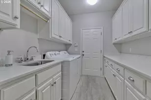 10930 SW Evans Ct, Tualatin, OR 97062 - Photo 36