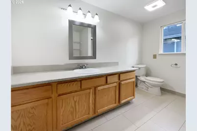 17007 SE 19th St, Vancouver, WA 98683 - Photo 12