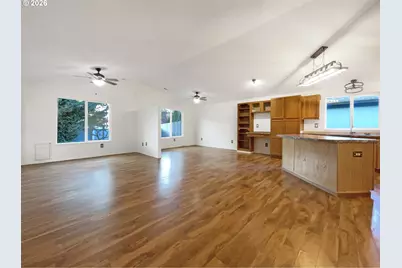 17007 SE 19th St, Vancouver, WA 98683 - Photo 8