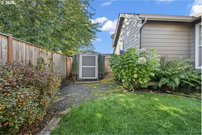 5422 King Arthur Ct, Eugene, OR 97402 - Photo 40