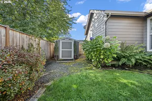 5422 King Arthur Ct, Eugene, OR 97402 - Photo 40