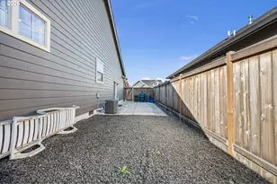 5422 King Arthur Ct, Eugene, OR 97402 - Photo 44