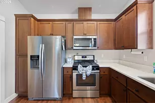 5422 King Arthur Ct, Eugene, OR 97402 - Photo 18