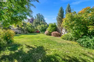 8135 SW 158th Pl, Beaverton, OR 97007 - Photo 38