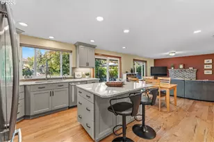 8135 SW 158th Pl, Beaverton, OR 97007 - Photo 12