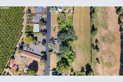 Sw Bayou Dr #600, McMinnville, OR 97128 - Photo 4