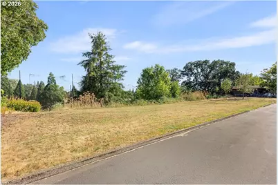 Sw Bayou Dr #600, McMinnville, OR 97128 - Photo 8