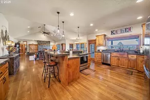 18853 SW Sisters Pl, Powell Butte, OR 97753 - Photo 16