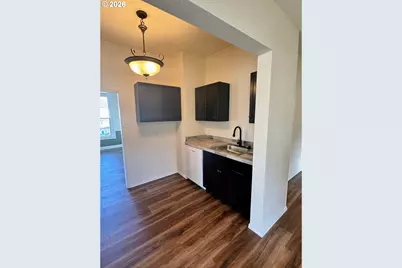 584 N Baxter St, Coquille, OR 97423 - Photo 20