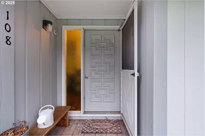 108 Pahatu St, North Bonneville, WA 98639 - Photo 4