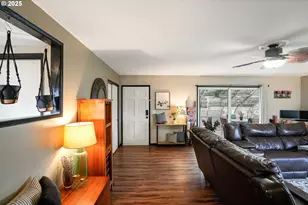 836 Eldin Ave, Salem, OR 97317 - Photo 6