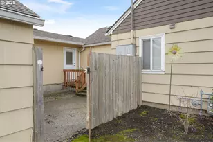 836 Eldin Ave, Salem, OR 97317 - Photo 20