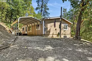 2263 Canyonville-Riddle Rd, Riddle, OR 97469 - Photo 2