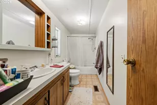 2263 Canyonville-Riddle Rd, Riddle, OR 97469 - Photo 16