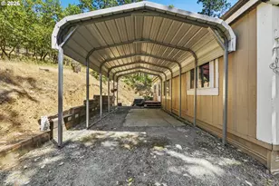 2263 Canyonville-Riddle Rd, Riddle, OR 97469 - Photo 4