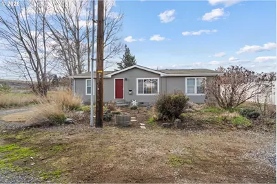 910 E College St, Echo, OR 97826 - Photo 2