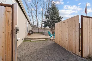 910 E College St, Echo, OR 97826 - Photo 22