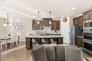 1548 S Harrier Cir, Ridgefield, WA 98642 - Photo 16