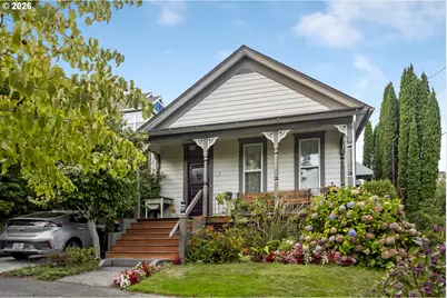 215 SW Hamilton St, Portland, OR 97239 - Photo 1
