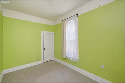 215 SW Hamilton St, Portland, OR 97239 - Photo 18