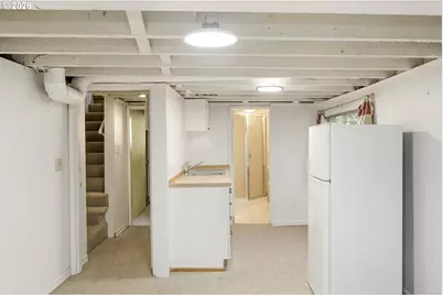 215 SW Hamilton St, Portland, OR 97239 - Photo 22
