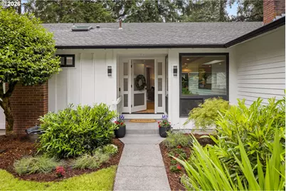 19025 Indian Springs Cir, Lake Oswego, OR 97035 - Photo 2