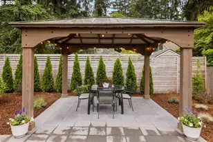 19025 Indian Springs Circle, Lake Oswego, OR 97035 - Photo 36