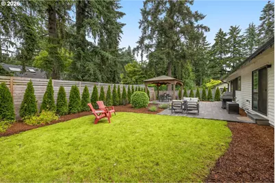 19025 Indian Springs Cir, Lake Oswego, OR 97035 - Photo 34