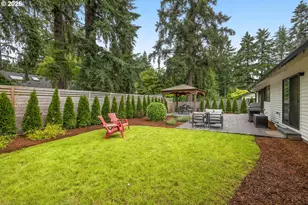 19025 Indian Springs Circle, Lake Oswego, OR 97035 - Photo 34
