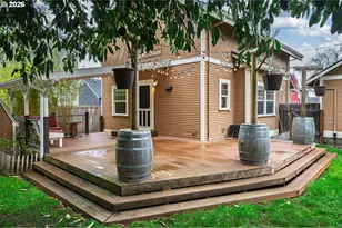 8265 N Fiske Ave, Portland, OR 97203 - Photo 22