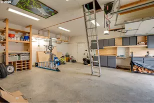 8265 N Fiske Ave, Portland, OR 97203 - Photo 34