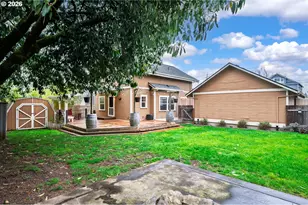 8265 N Fiske Ave, Portland, OR 97203 - Photo 20