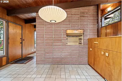 75 W 35th Pl, Eugene, OR 97405 - Photo 14