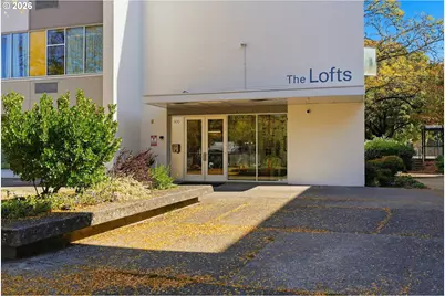 900 NE 81st Ave #402, Portland, OR 97213 - Photo 2