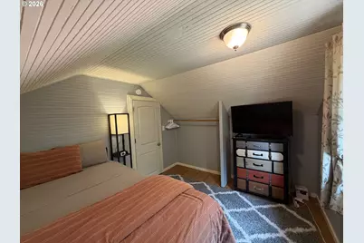 402 SE 75th Ave, Portland, OR 97215 - Photo 18