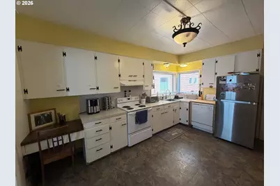 402 SE 75th Ave, Portland, OR 97215 - Photo 14