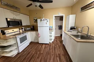 402 SE 75th Ave, Portland, OR 97215 - Photo 32