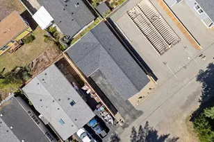 333 SE Oar Ave, Lincoln City, OR 97367 - Photo 26