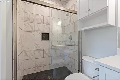 333 SE Oar Ave, Lincoln City, OR 97367 - Photo 20