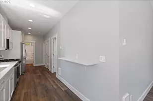 333 SE Oar Ave, Lincoln City, OR 97367 - Photo 10