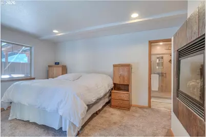 17879 Kodiak Ln, Bend, OR 97707 - Photo 18