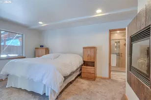 17879 Kodiak Ln, Bend, OR 97707 - Photo 18