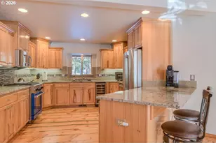 17879 Kodiak Ln, Bend, OR 97707 - Photo 8