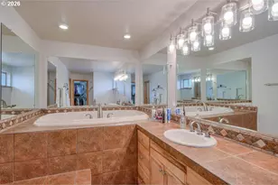 17879 Kodiak Ln, Bend, OR 97707 - Photo 24