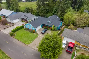640 SW Kelsie Ln, Waldport, OR 97394 - Photo 10