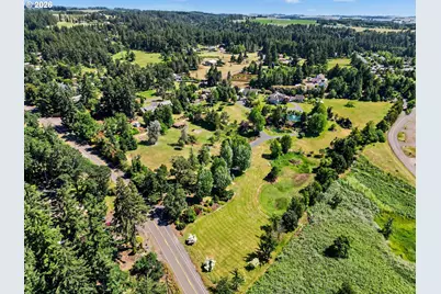 630 Eureka Ave, Silverton, OR 97381 - Photo 4