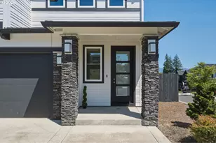 207 W Laurel St, Washougal, WA 98671 - Photo 2