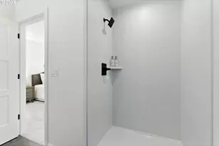 6888 SE Lamphier St, Milwaukie, OR 97222 - Photo 18