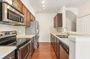 655 NW 118th Ave, Portland, OR 97229 - Photo 14