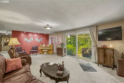 7491 SE La Paz St, Milwaukie, OR 97267 - Photo 6
